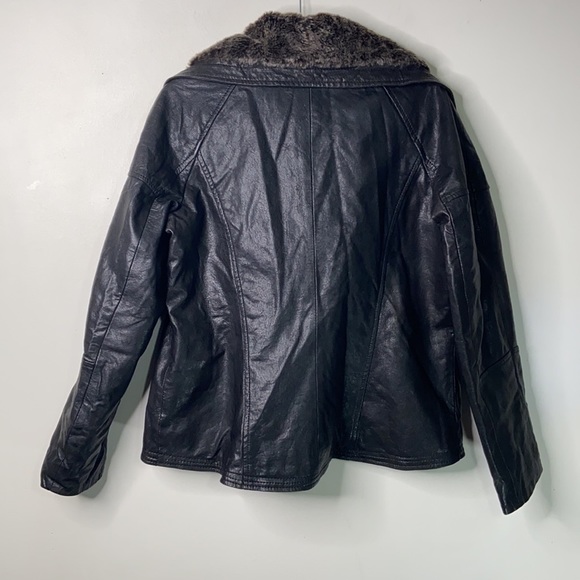 Danier | leather and faux fur jacket Size L - Picture 4 of 13